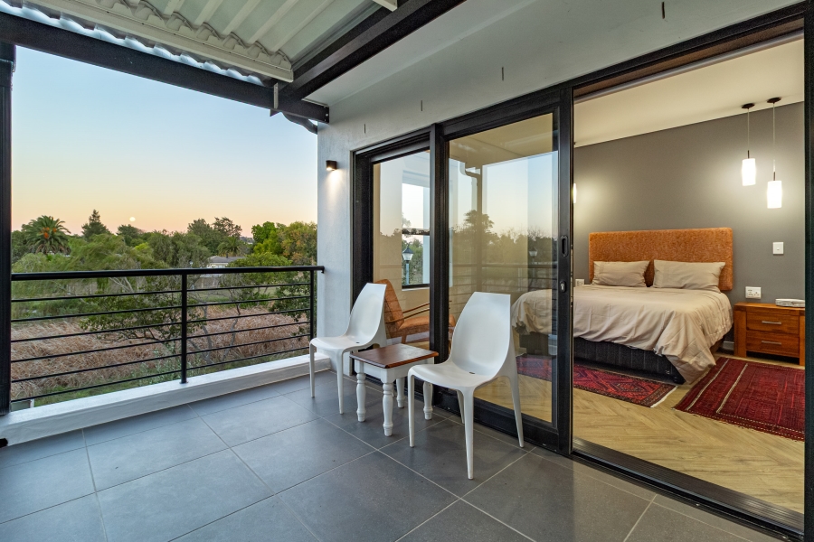 4 Bedroom Property for Sale in Tara Western Cape